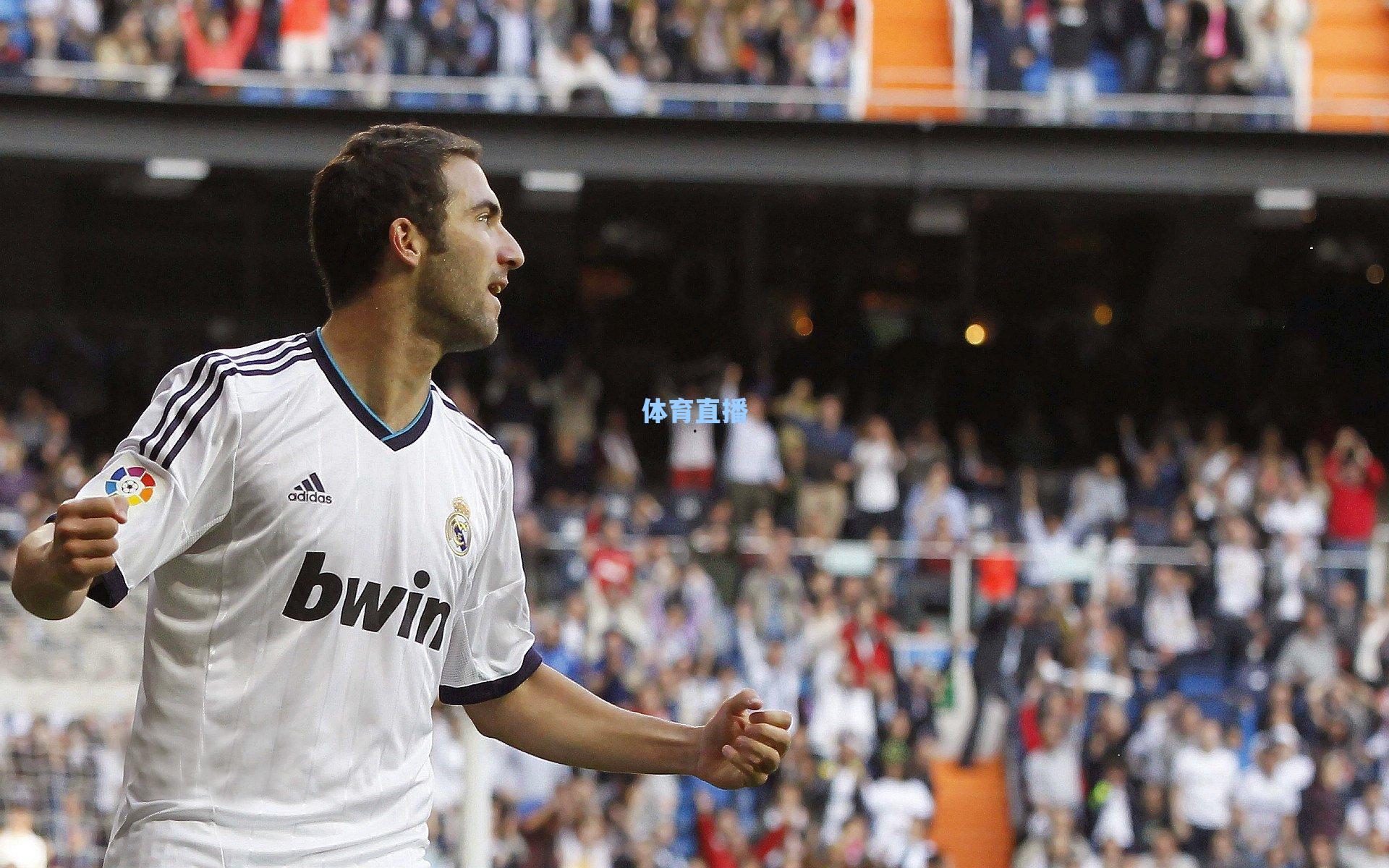 莱奥复出渺茫！米兰伤病危机加剧，莱切之战前景堪忧