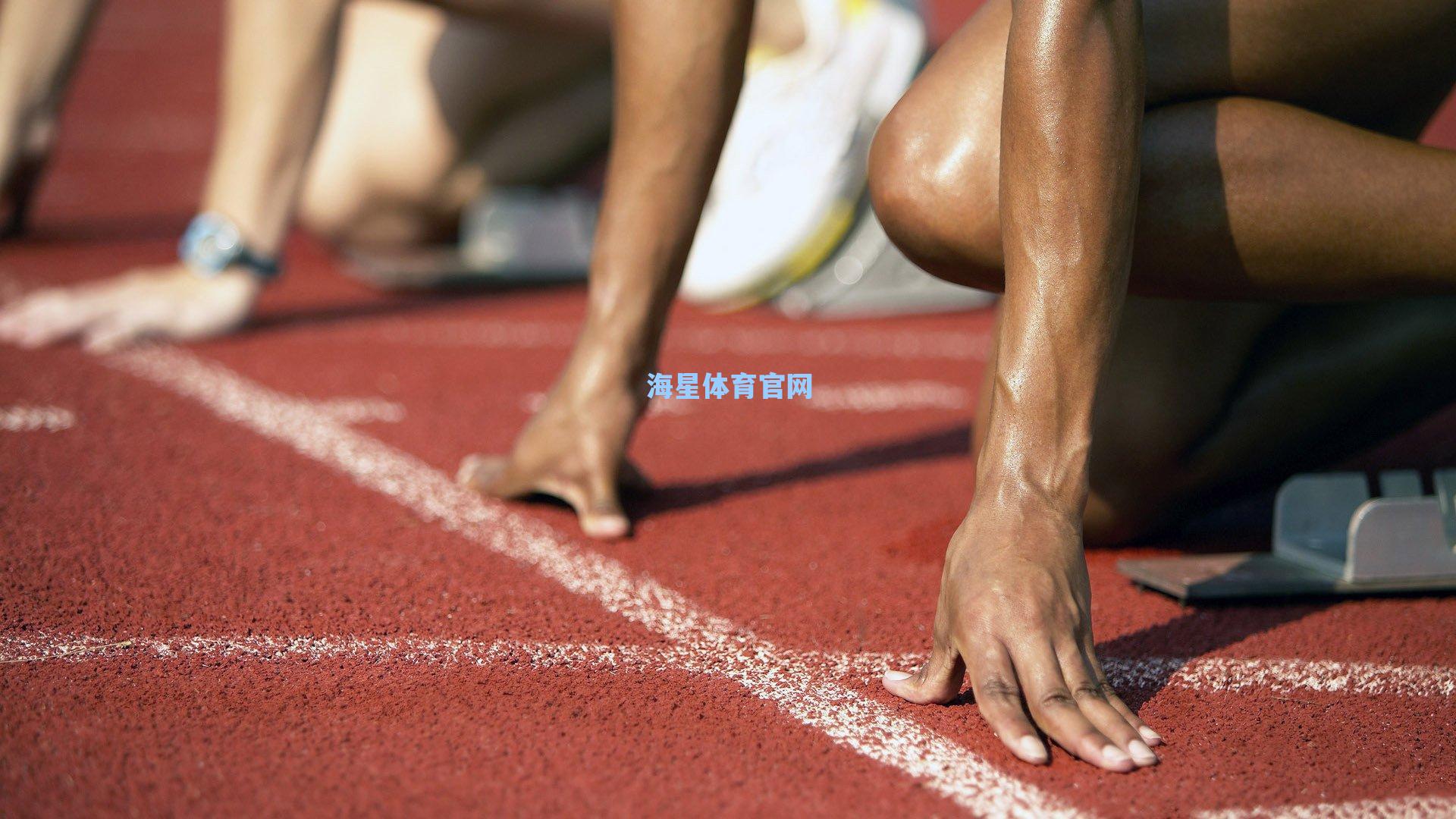 瓜迪奥拉执教千场里程碑,幽默回应发布会双倍里程,曼城时代铸就战术革命